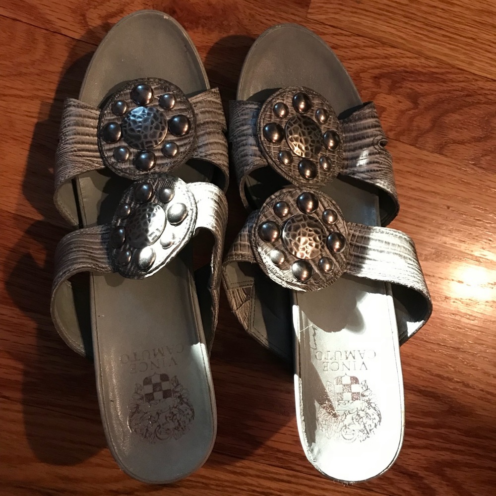Vince Camuto Wedges